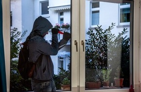 Polizei Mettmann: POL-ME: Einbrüche aus dem Kreisgebiet - Ratingen/Mettmann - 2209100