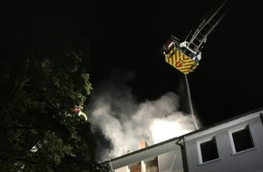 Feuerwehr Gelsenkirchen: FW-GE: Dachstuhlbrand in Gelsenkirchen Ückendorf verursacht hohen Sachschaden