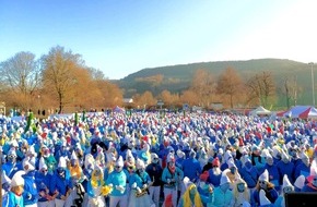 REKORD-INSTITUT für DEUTSCHLAND: Schlumpf-Weltrekord beim Rekord-Institut (RID) eingetragen