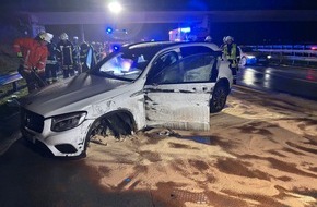 Kreisfeuerwehr Rotenburg (Wümme): FW-ROW: Mercedes verunfallt auf Autobahn 1