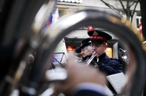 Heilsarmee / Armée du Salut: Heilsarmee: Erfolgreiche Topfkollekte