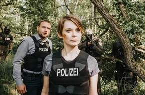 ZDF: ZDF zeigt Elisabeth Herrmann-Krimi "Der Schneegänger" / Mit Max Riemelt und Nadja Bobyleva in den Hauptrollen