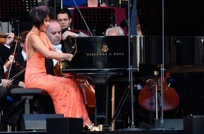 3sat: "Klassik am Odeonsplatz 2021" in 3sat mit Sol Gabetta und Yuja Wang