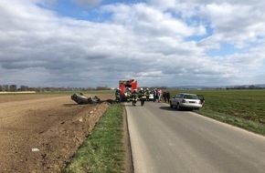 Polizeidirektion Worms: POL-PDWO: Schwerverletzte Autofahrerin nach doppeltem Überschlag auf der Rheinstraße zwischen Eich und Eicher See.
