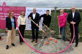 Deutsche Telekom AG: Kirchheim am Neckar: Glasfaser jetzt auch f&uuml;r bislang unterversorgte Adressen