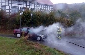 Polizei Minden-Lübbecke: POL-MI: Audi gerät während der Fahrt in Brand