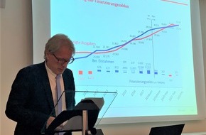 diz Deutsches Institut für Zeitwertkonten und Pensionslösungen AG: Altersversorgung im öffentlichen Dienst: deutlich teurer als bisher bekannt