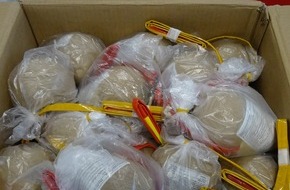 Hauptzollamt Nürnberg: HZA-N: Zoll warnt vor gefährlichem Feuerwerk aus dem Ausland