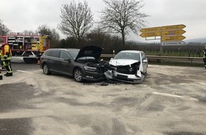 Polizeidirektion Worms: POL-PDWO: Monsheim - Verkehrsunfall mit drei Verletzten