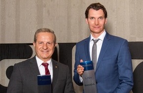Skoda Auto Deutschland GmbH: Vierter Sieg beim Triple A Award: Škoda Händler überzeugen erneut als beste Verkäufer