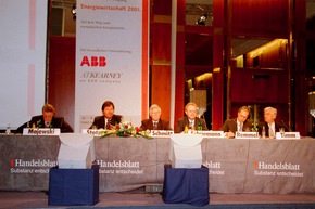 8. Handelsblatt Jahrestagung Energiewirtschaft 2001 in Berlin / Teil 1 von Teil 2