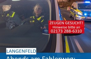 Polizei Mettmann: POL-ME: 22-Jährige angegriffen - Langenfeld - 2302061