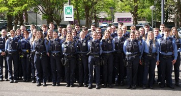 Polizeipr&auml;sidium Mainz: POL-PPMZ: 37 neue Polizeikommissarinnen und Polizeikommissare verst&auml;rken das Polizeipr&auml;sidium Mainz