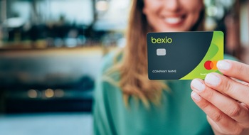 bexio ag: bexio Pay: L'avenir de la gestion des dépenses pour les PME suisses