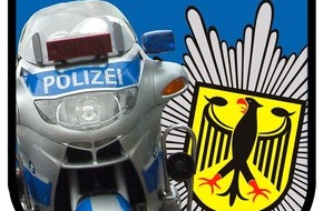 Bundespolizeidirektion Sankt Augustin: BPOL NRW: Bundespolizei informiert und lädt ein:
"Polizei-Biker-Gottesdienst 2018 in Sankt Augustin"