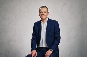 AdEx Partners: Mit AdEx Partners Intelligence in eine neue Ära - AdEx Partners übernimmt Studio Business von Mindfuel und stärkt Rolle als Trusted Advisor für KI-basierte Unternehmenstransformationen