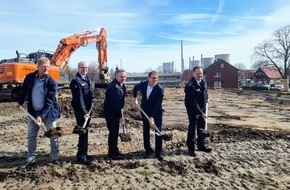 Freiwillige Feuerwehr Werne: FW-WRN: Erster Spatenstich für das neue Gerätehaus des Löschzug Stockum