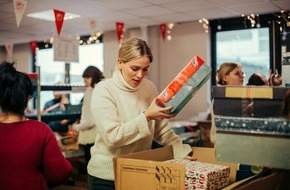 Samaritan's Purse e. V.: Hunderte Freiwillige packen Geschenke für bedürftige Kinder / Weihnachtswerkstatt startet am 16.11. mit Eröffnungsparty