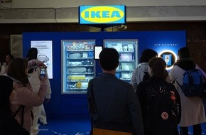IKEA Deutschland GmbH & Co. KG: Schlafen statt Stressen: IKEA bringt ersten Schlafomat an deutsche Bahnhöfe