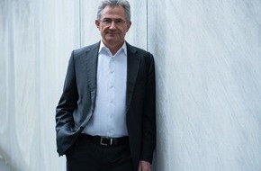 Hauptverband der Deutschen Bauindustrie e.V.: Peter Hübner zum BAUINDUSTRIE-Präsidenten einstimmig wiedergewählt