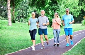 Helios Gesundheit: Fit im Alter: Tipps für Jogger:innen