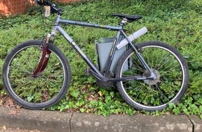 Polizei Bielefeld: POL-BI: Reumütiger Fahrraddieb bringt Beute zurück
