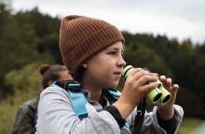 Ferris Bühler Communications: Das erste Kinderfernglas für junge Naturfans von SWAROVSKI OPTIK