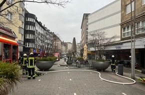 Feuerwehr Mülheim an der Ruhr: FW-MH: Rauchentwicklung in Bäckerei - keine Verletzten