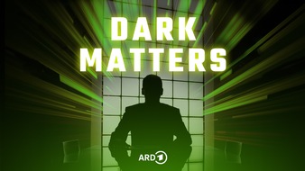 SWR - Südwestrundfunk: Podcast "Dark Matters": Neue Staffel über Tarnung, Verrat und Mord / Neue Episoden ab sofort immer mittwochs in der ARD Audiothek