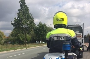 Polizeipräsidium Hamm: POL-HAM: Bundesweite Verkehrssicherheitsaktion "sicher.mobil.leben - Brummis im Blick"