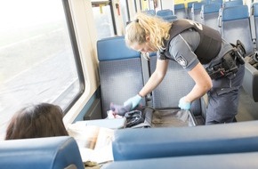 Hauptzollamt Ulm: HZA-UL: Zoll-Spürhund findet Marihuana bei 24-Jähigem im Zug