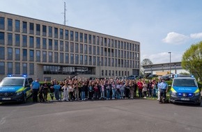 Polizeipräsidium Mittelhessen - Pressestelle Marburg-Biedenkopf: POL-MR: Mädchentag beim Polizeipräsidium Mittelhessen Einblicke für viele kleine Miss Marples am Girls´Day 2023