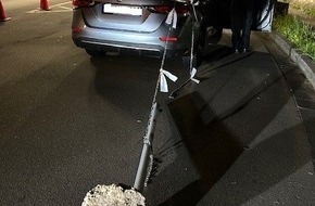 Polizeidirektion Kaiserslautern: POL-PDKL: Kurioser Verkehrsunfall