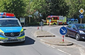 Polizei Mettmann: POL-ME: 72-jähriger Leichtkraftrad-Fahrer bei Alleinunfall schwer verletzt - Ratingen - 2005027