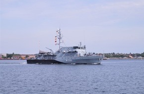 Presse- und Informationszentrum Marine: Minenjagdboot "Grömitz" läuft zum NATO-Verband aus