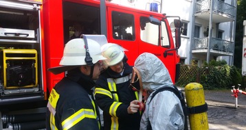 FW Menden: ABC-Einsatz für die Feuerwehr Menden - Behälter mit Schwefelsäure umgestürzt