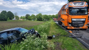 Polizeiinspektion Cuxhaven: POL-CUX: Tödlicher Verkehrsunfall auf der Landesstraße 120 (Lichtbild in der Anlage)