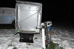 Polizei Aachen: POL-AC: Zigarettenautomaten gesprengt - Polizei ermittelt nach mehreren F&auml;llen