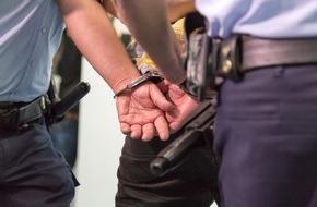 Kreispolizeibehörde Rhein-Kreis Neuss: POL-NE: Polizei stellt mutmaßlichen Einbrecher
