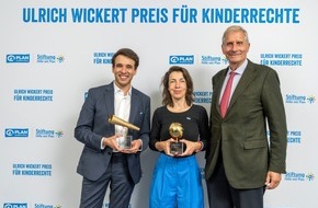 Plan International Deutschland e.V.: Journalist:innen mit Ulrich Wickert Preis für Kinderrechte 2022 geehrt / Ulrich Wickert und Ministerin Svenja Schulze würdigen herausragende Medienbeiträge