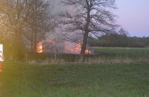 Polizeiinspektion Stade: POL-STD: Unbekannte dringen in Bargstedter Veranstaltungsraum ein, Einbruch in Himmelpfortener Bäckerei vereitelt, Reifendiebe in Himmelforten vorläufig festgenommen, Brandstiftungen in Buxtehude
