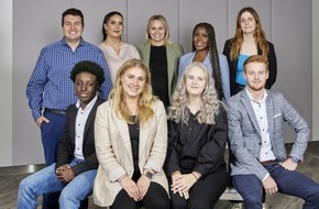 Provinzial Holding AG: Acht junge Talente starten ins Berufsleben – Bei der Hamburger Feuerkasse beginnt das neue Ausbildungsjahr