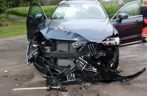 Polizei Minden-Lübbecke: POL-MI: Drei Verletzte bei Unfall