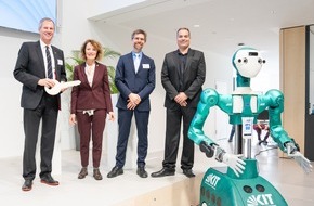 Klaus Tschira Stiftung gemeinnützige GmbH: InformatiKOM feierlich eröffnet: Neue Gebäude vereinen Informatik und Wissenschaftskommunikation
