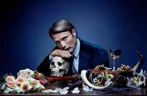 SAT.1: Serienkiller in Serie: Mads Mikkelsen als "Hannibal" ab 10. Oktober 2013 in SAT.1 (BILD)