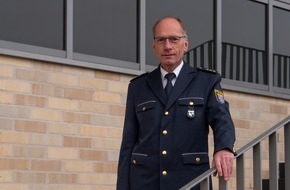Polizeipräsidium Mittelhessen - Pressestelle Gießen: POL-GI: Polizeidirektor Siegfried Schulz in den Ruhestand verabschiedet