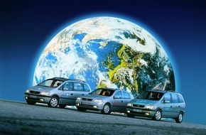 Opel Automobile GmbH: Zafira CNG fährt mit Biogas / Opel: Dreifach-Strategie zur Senkung der CO2-Emissionen / Astra Eco 4, Erdgas/Biogas-Fahrzeuge und Brennstoffzellentechnologie