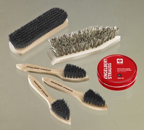 Arbeitsschuhe richtig reinigen und pflegen – Schuhpflege-Guide vom Arbeitsausstatter Strauss