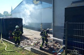Feuerwehr Bochum: FW-BO: Containerbrand in Wattenscheid