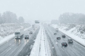 Deutsche Tamoil GmbH: Während der Feiertage auf Deutschlands Straßen: Jeder Fünfte legt an Weihnachten bis zu 500 Kilometer zurück